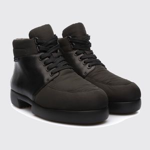 Camper FISS boots w gore tex NWOT